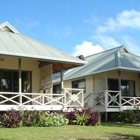 Paparei Beachfront Bungalows, Aitutaki Arutanga Ngoại thất bức ảnh
