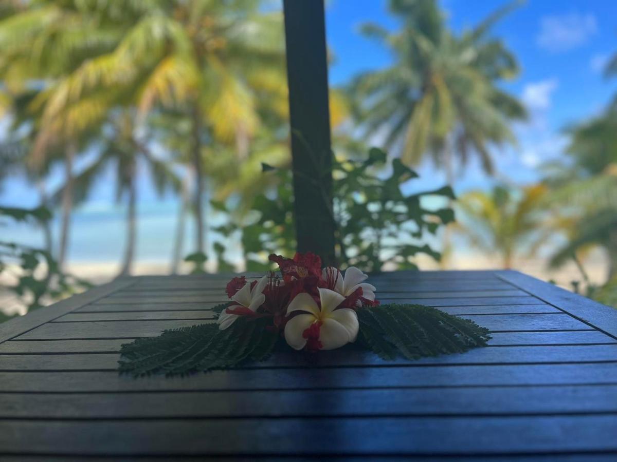 Paparei Beachfront Bungalows, Aitutaki Arutanga Ngoại thất bức ảnh